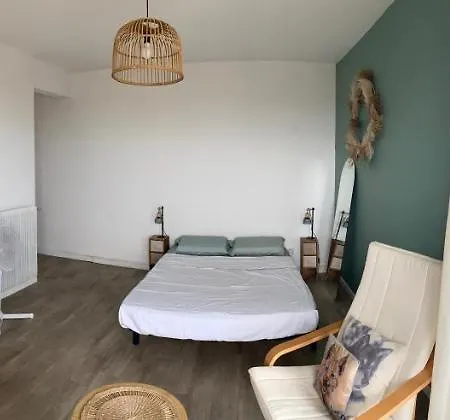 Vue Magnifique + Parking Apartment *